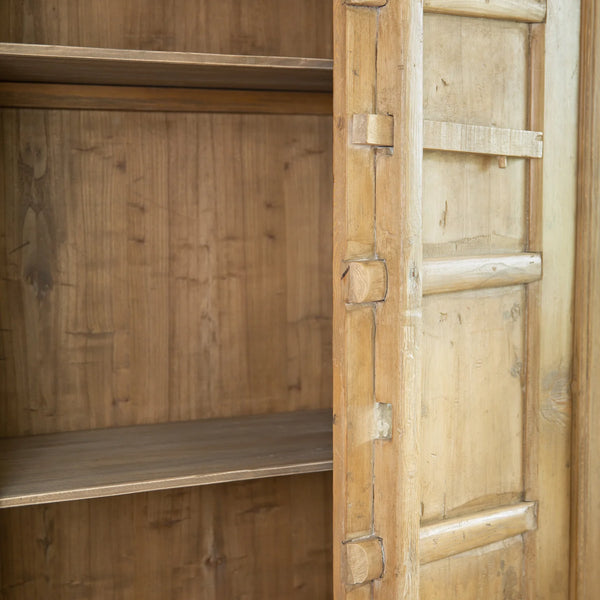 Display cabinet made of pine wood 