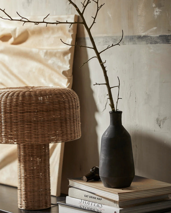 Rattan table lamp