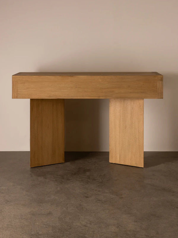 Dovetail console