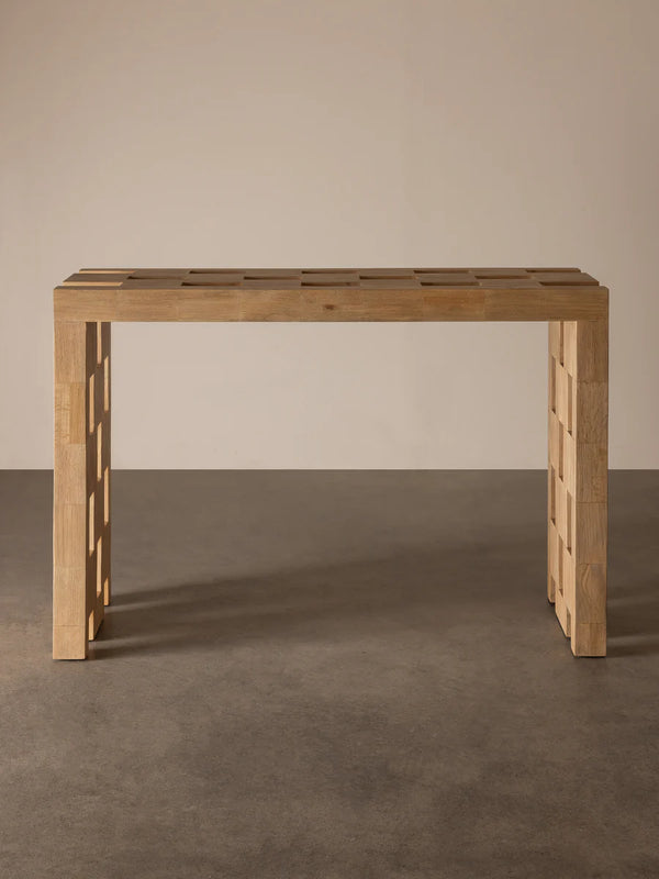 Vivi console table