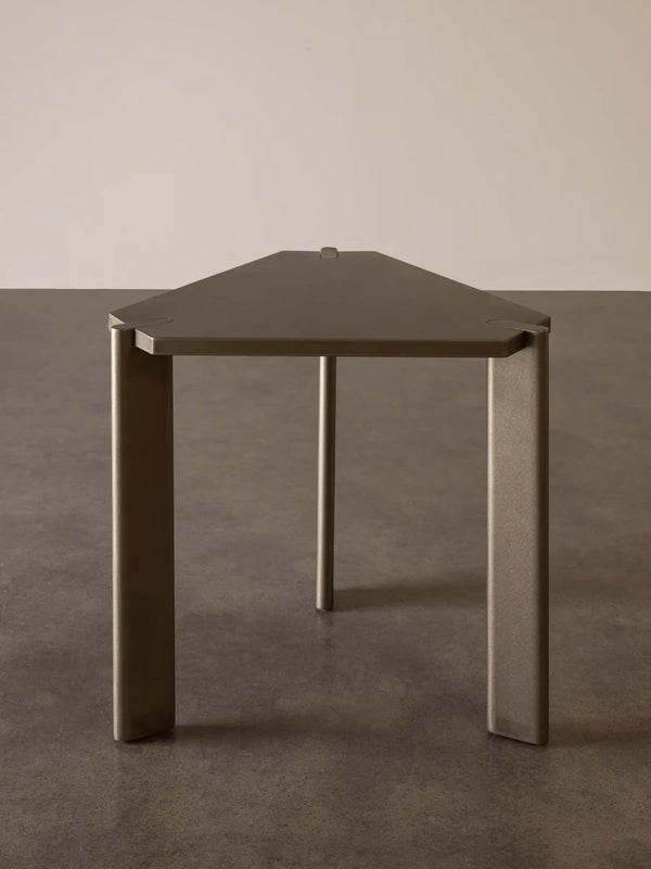 Yuki sidetable steel