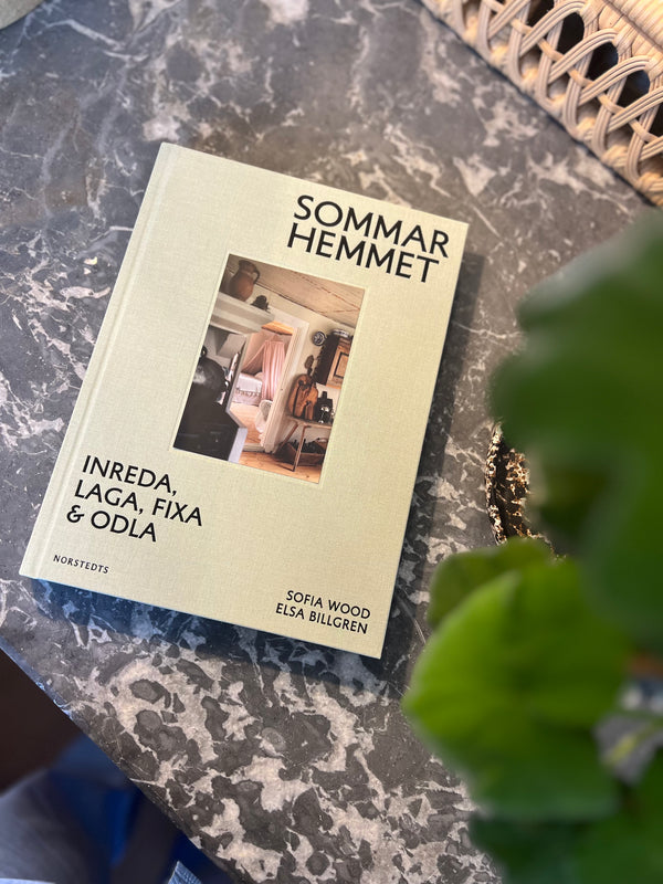 Bok Sommarhemmet