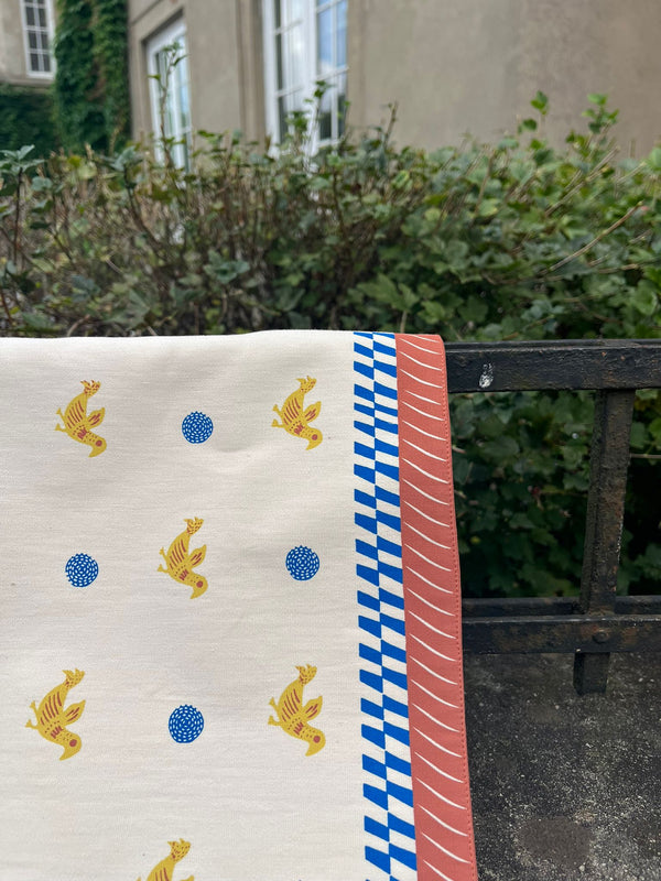 ANŪT Bordbrikke, Rød fugl