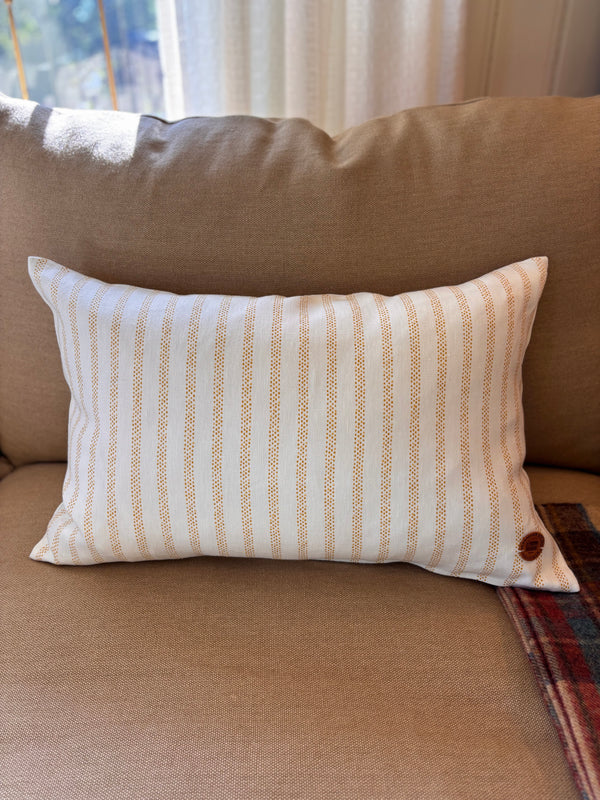 Helene Blanche pute, Polka Stripe Ochre 40x60