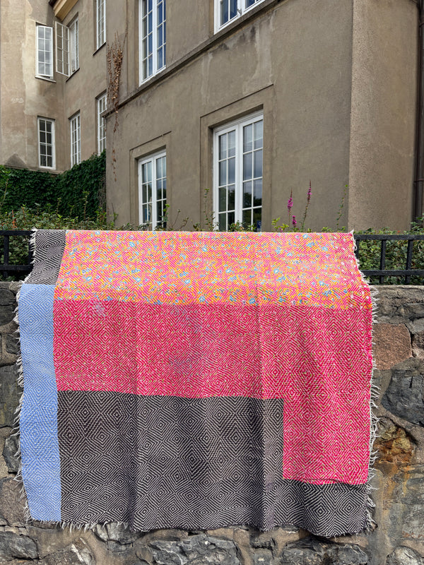 Vintage Kantha teppe Turkis & Rosa