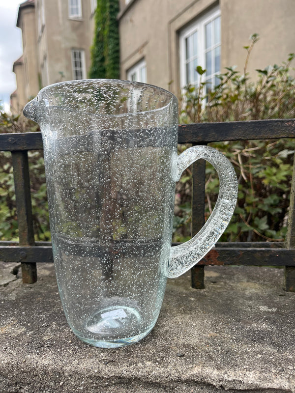 Bari Glassmugge, Klar