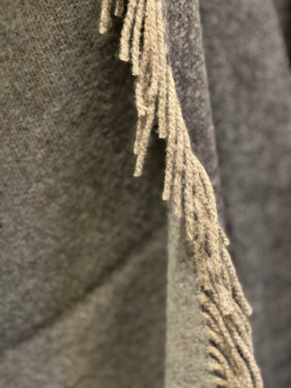 Wool blanket, Burgundy ombre