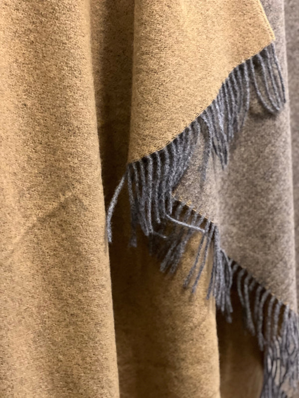 Wool blanket, Burgundy ombre