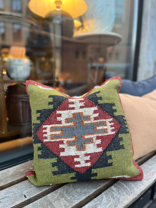 Kilim pute rød/grønn
