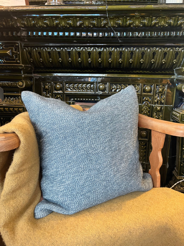 Kelim pute tåkeblå