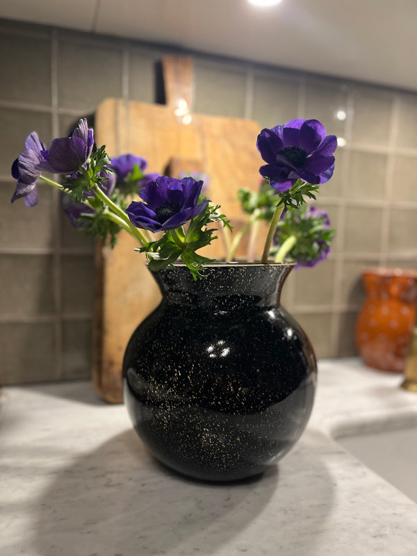 Dyp Brun Vase