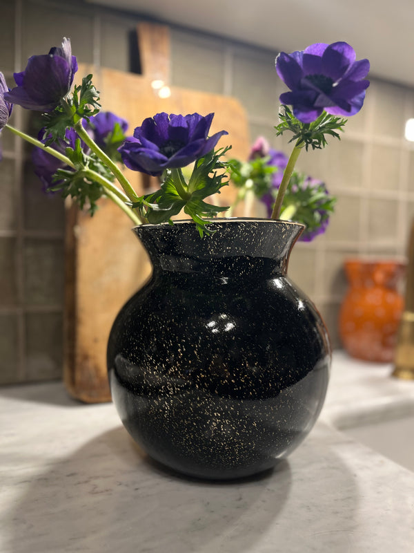 Dyp Brun Vase