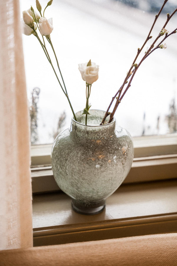 Mila vase grønn smal