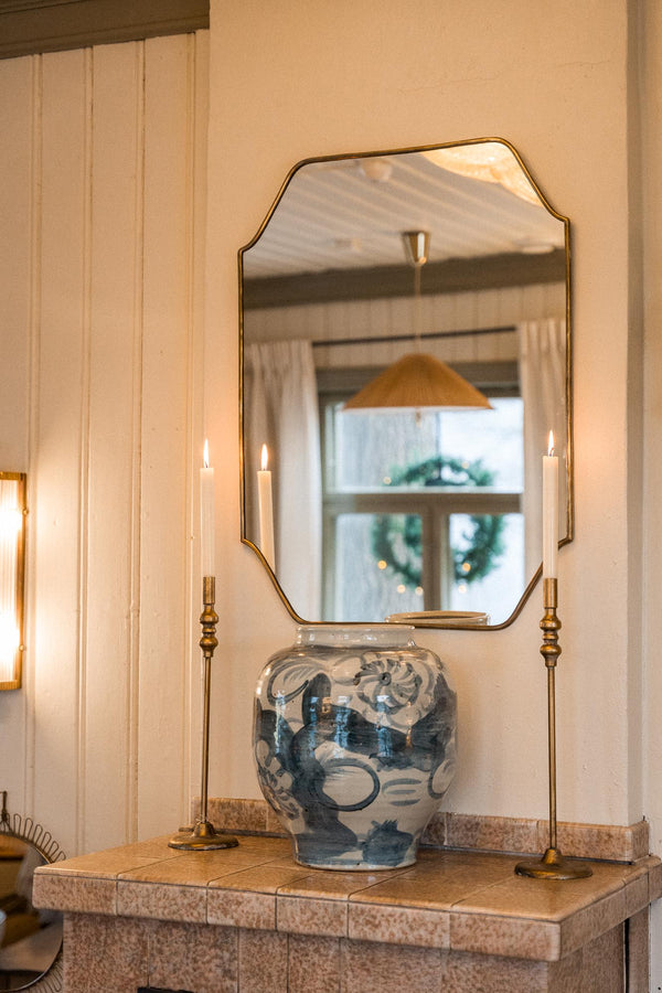 Stor håndlaget keramikkvase