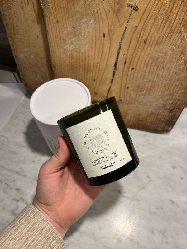 Alabaster Studio scented candle, grønn