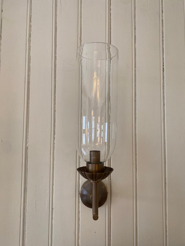 Vegglampe messing, glasskjerm
