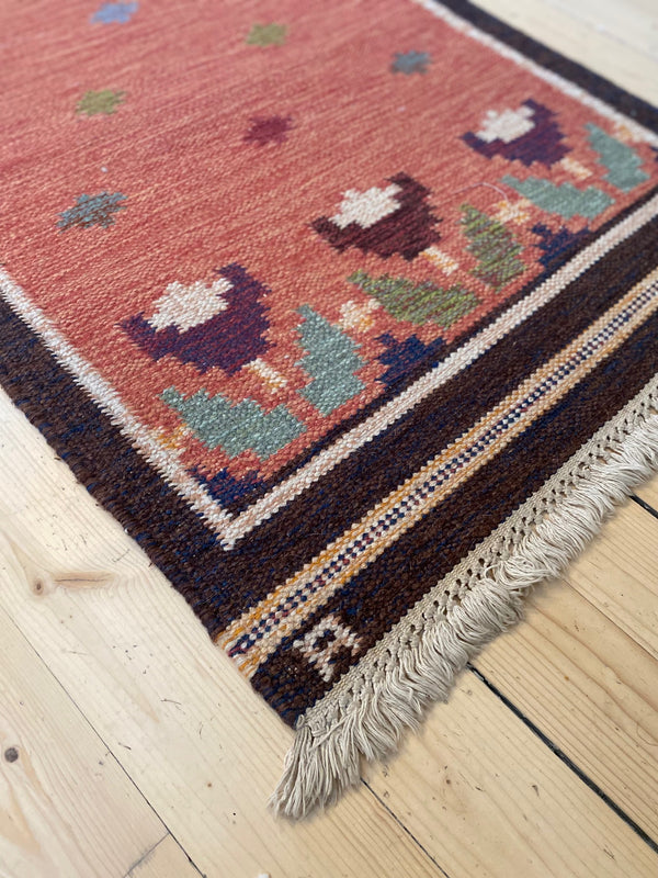 Vinatage Rölakan, rødlig