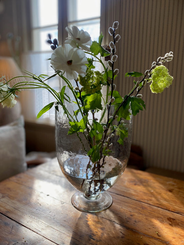 Lisa Hamret vase on a stand, Large