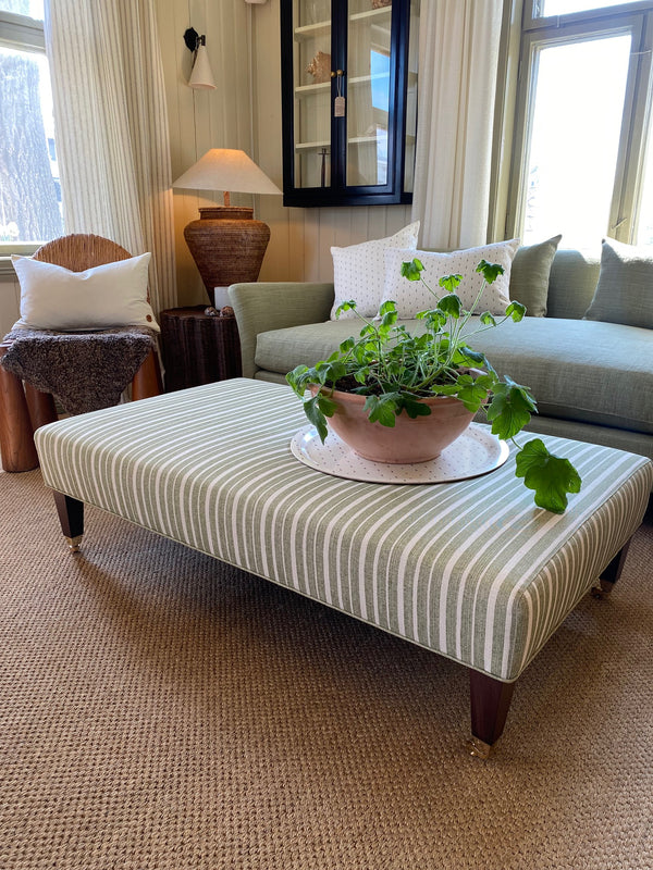 Martin Round Stool
