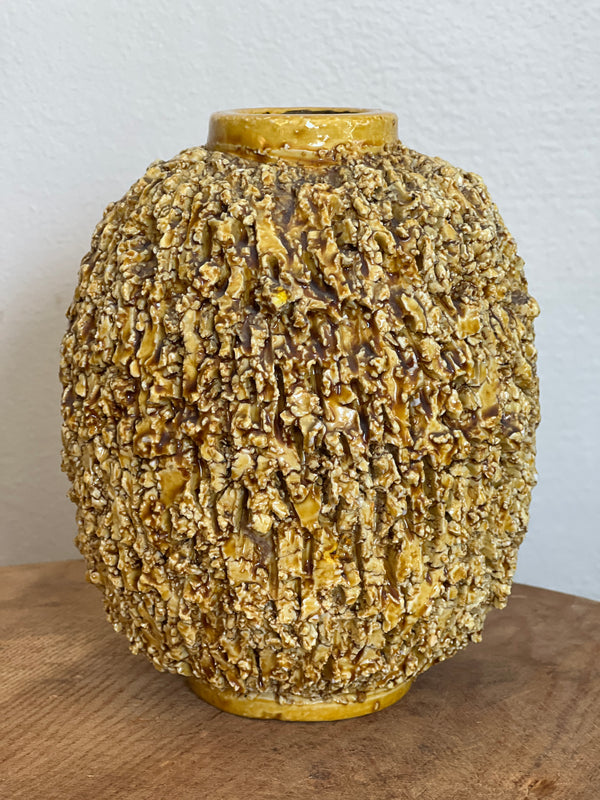 Gunnar Nylund The Chamotte Vase