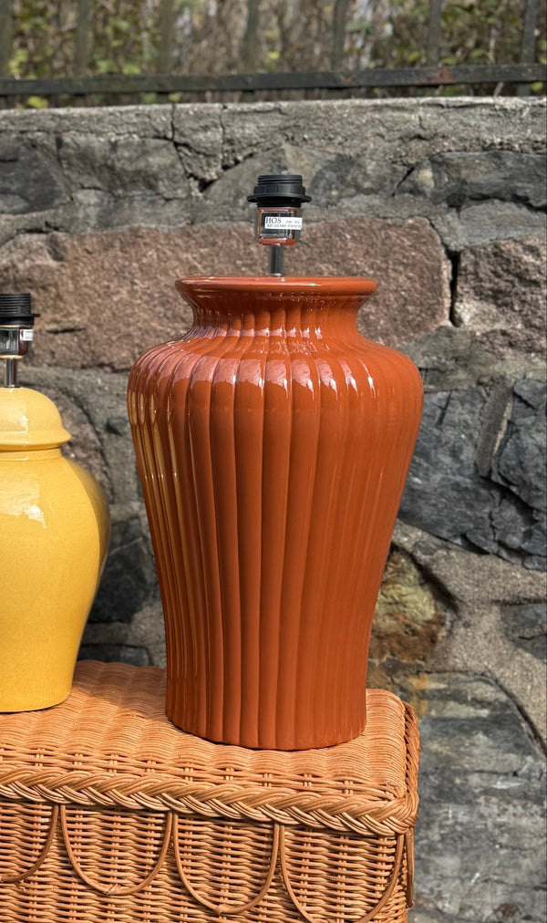 Stockholm Lampefot, Glossy Terracotta