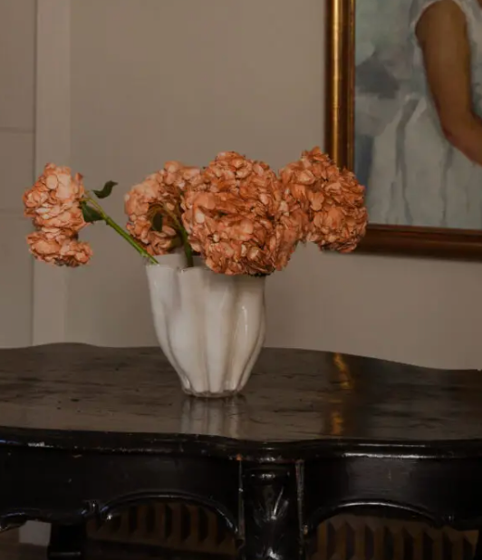 Tess Vase