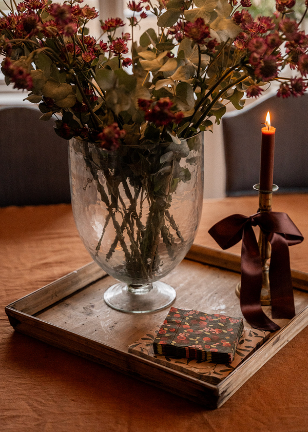 Lisa Hamret vase på stett, Large