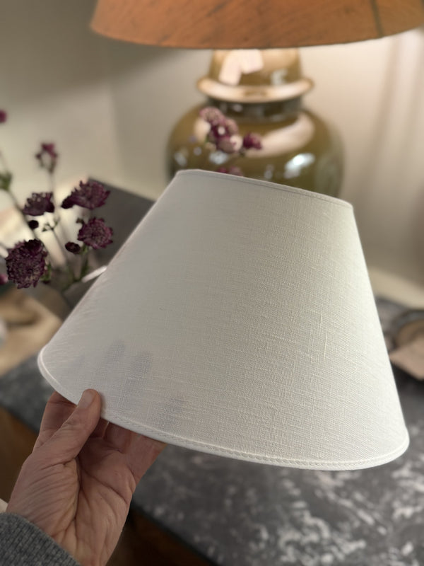 Ebba lampeskjerm 15,5cm, Hvit