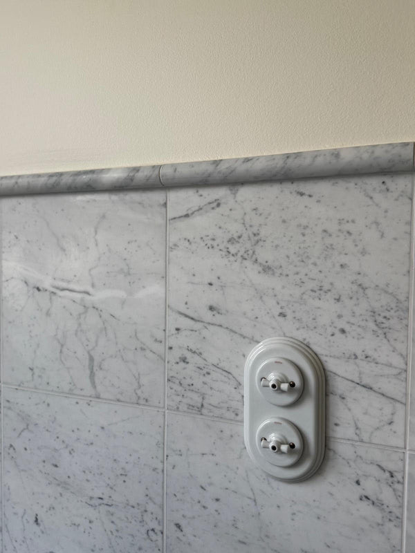 Fontini Garby Colonial, Dobbel bryter