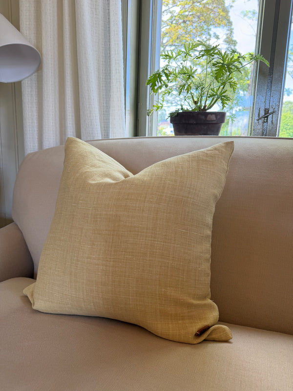 Rustic Linen pute, Gul, 50x50