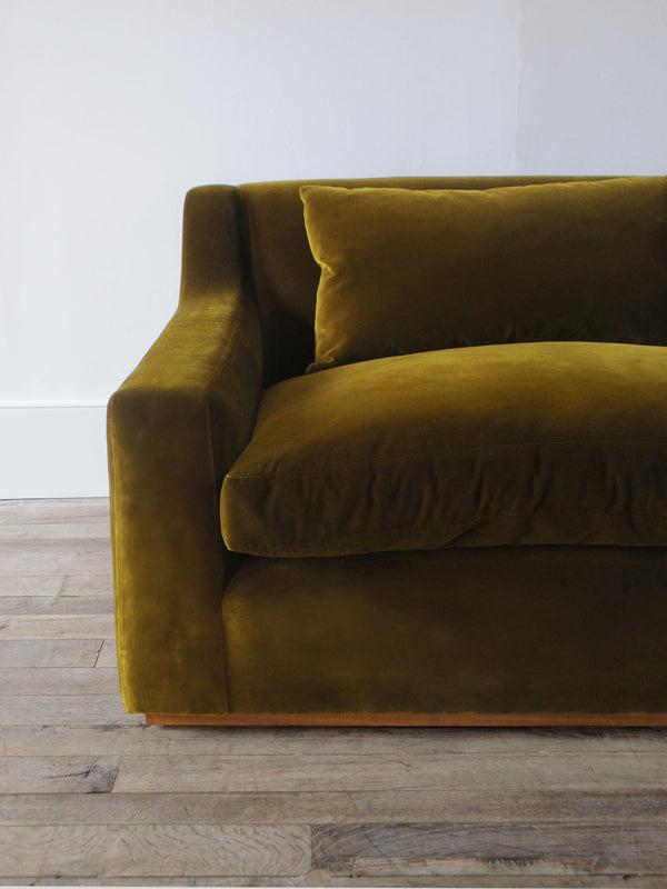Rose Uniacke Velvet Moss 