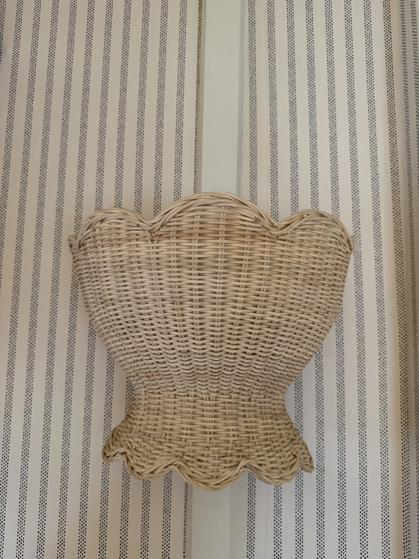 Hastshilp rotting, Vegglampe natur