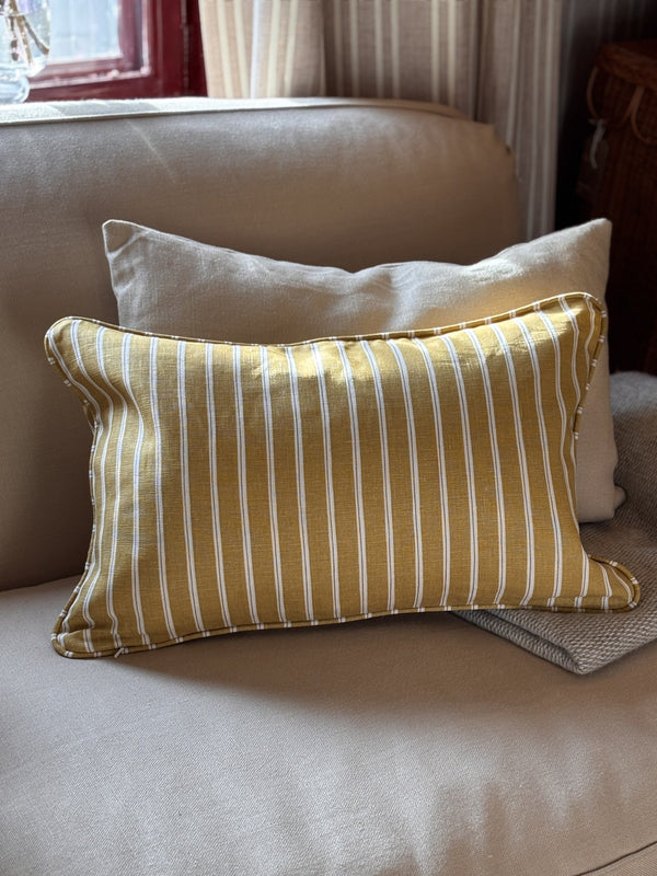 Cathy Nordström Pute, Stig Mustard 60x40