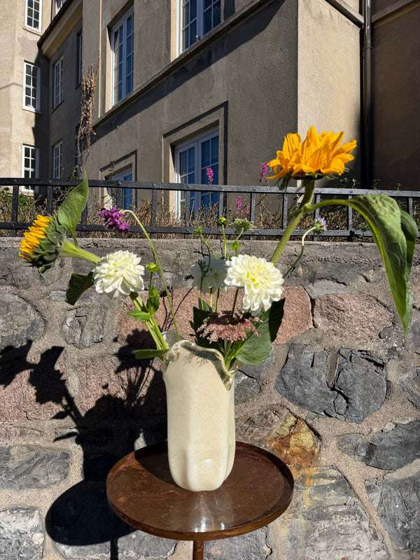 Medium Tulipanvase, Ivory