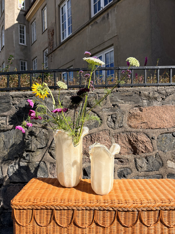 Medium Tulipanvase, Ivory