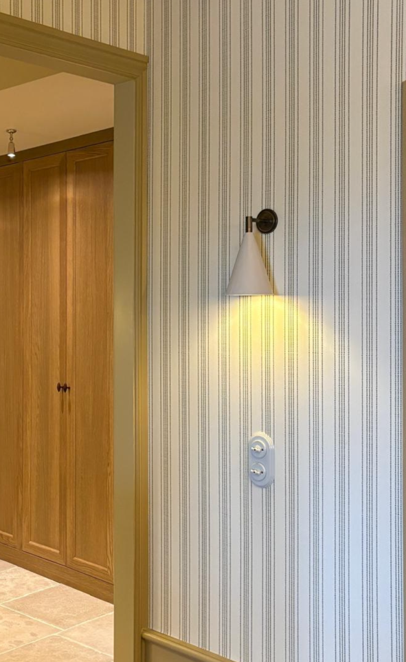 Plaster Vegglampe, Messing og gips