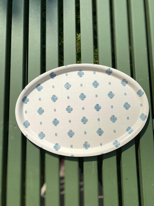 Helene Blanche serveringsbrett, Silvia's Cloth Porcelain Oval