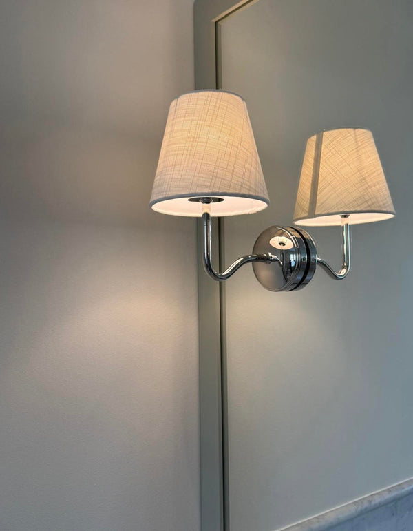 Mini vegglampe nikkel og alabaster tekstilskjerm