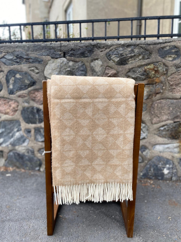 Ullpledd, Beige