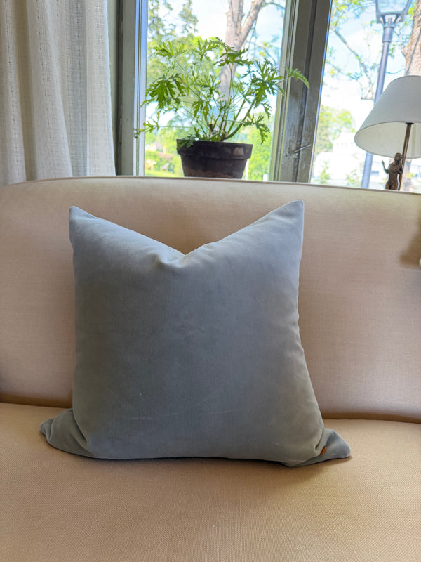 Velvet cushion Marie Louise Sjögren textile