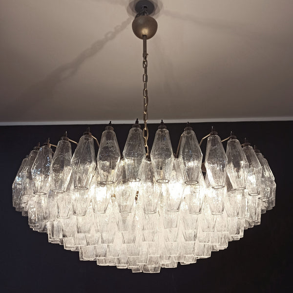 Murano Glass Chandelier with 185 iridescent glasses
