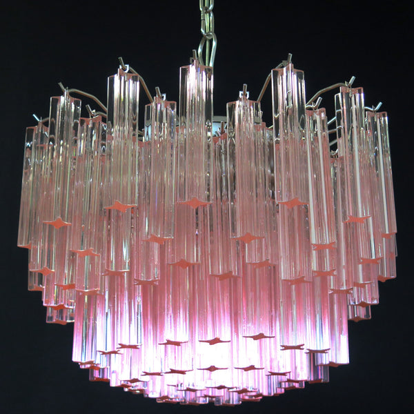 Murano chandelier with 107 pink quadriedri