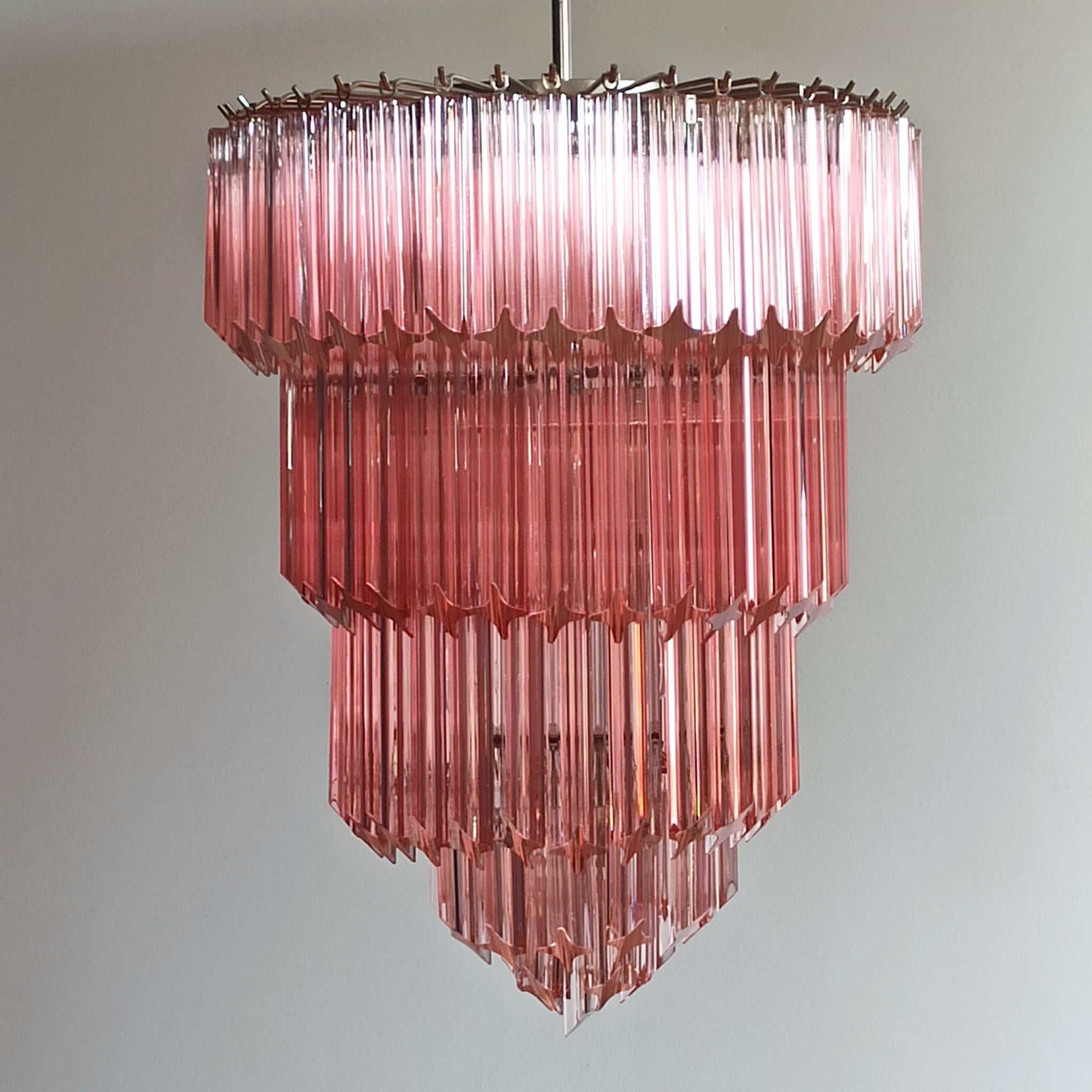 Murano Glass Chandelier with 112 pink quadriedri