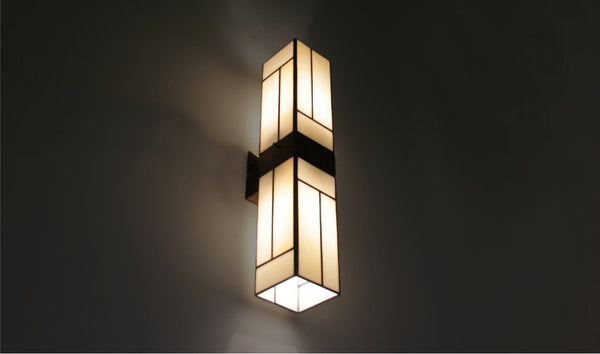 Art deco wall sconce